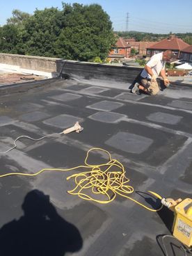 flat roofers